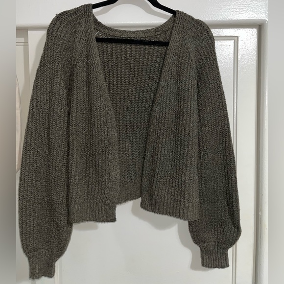 sweater cardigan - Picture 1 of 3